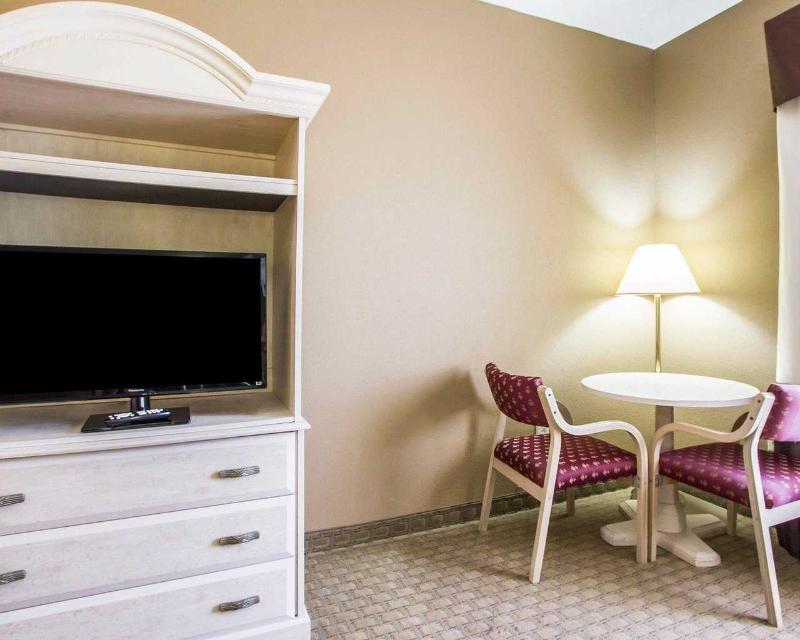 Econo Lodge Inn & Suites Centerville Εξωτερικό φωτογραφία