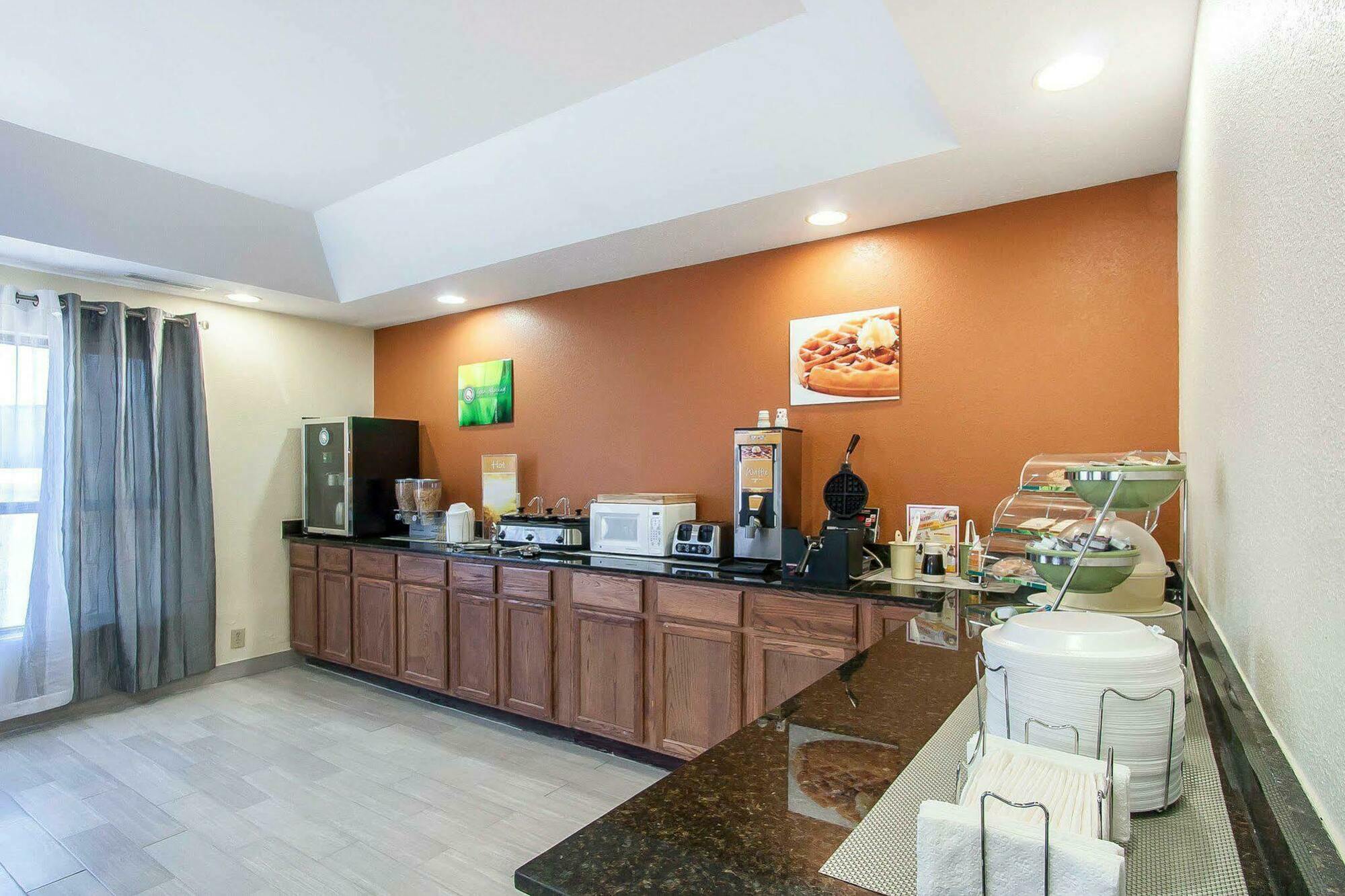 Econo Lodge Inn & Suites Centerville Εξωτερικό φωτογραφία
